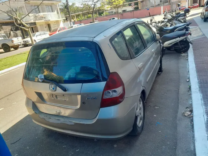 Honda Fit LX 1.4/ 1.4 Flex 8v/16v 5P Mec. 2004