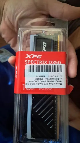 Memória RAM XPG Spectrix D35G 16gb 3200Mhz DDR4 - RGB Rainbow