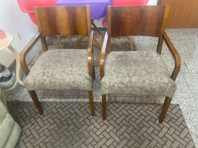 Duas poltronas