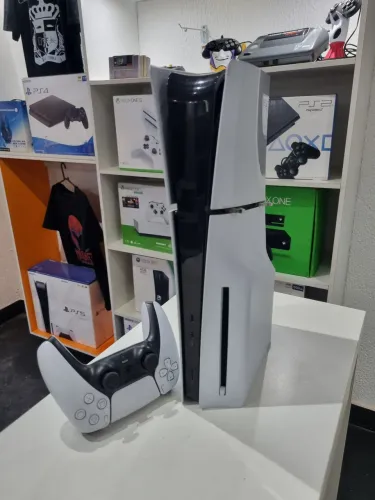 Playstation 5 slim com mídia 