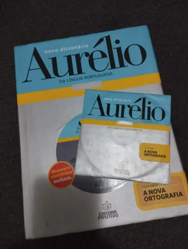 Livro Novo Dicionário Aurélio da Língua Portuguesa (com CD-ROM).