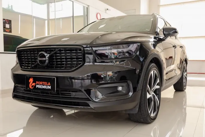 Volvo XC40 T-5 R-design 2.0 252cv AWD 2018