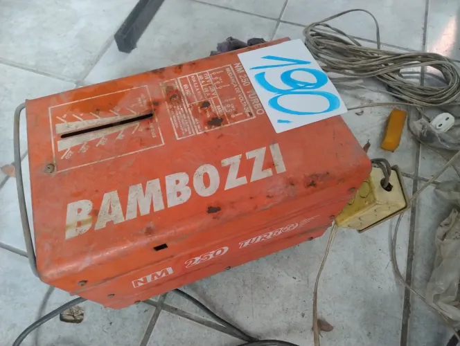 Máquina de soldar bambozzi