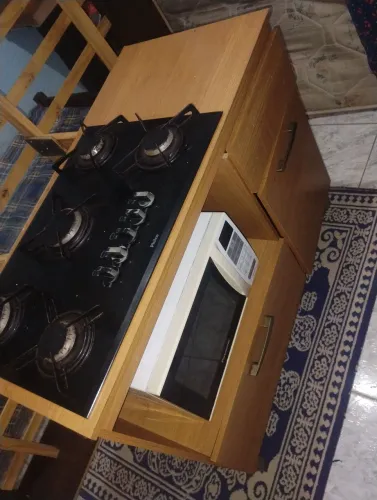 Kit Cooktop com balcão e microondas