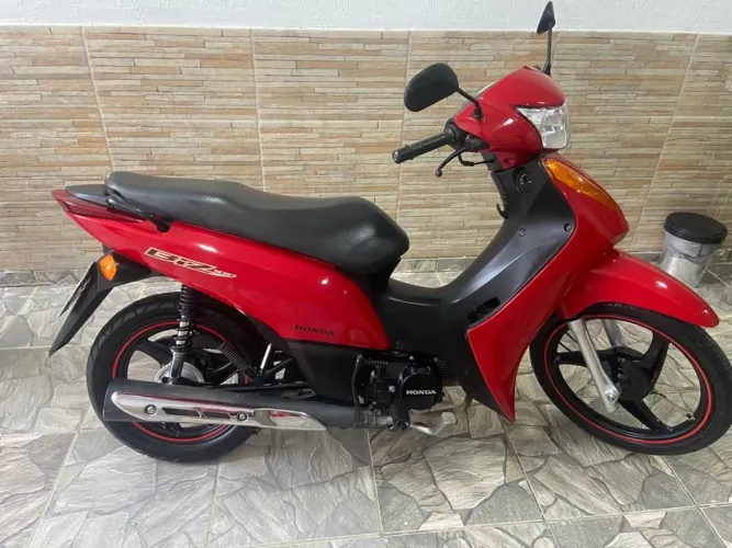 honda biz 100 ES pouco rodada