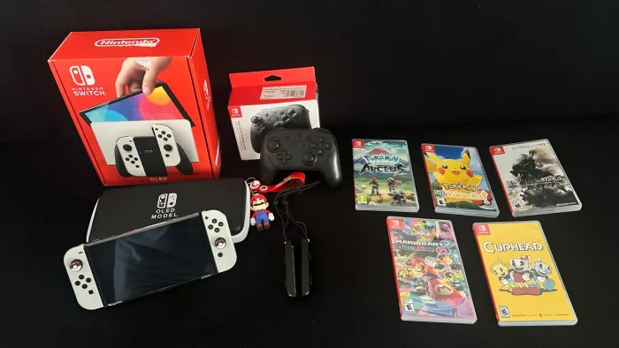 Nintendo Switch Oled + Controle pro + 5 Jogos físicos