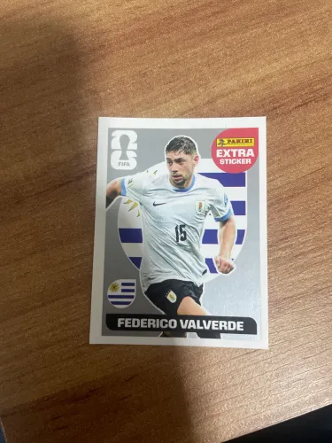 Vendo figurinha do valverde prata