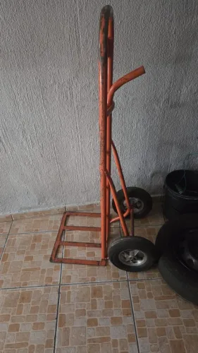 Carrinho de transporte de carga reforçado