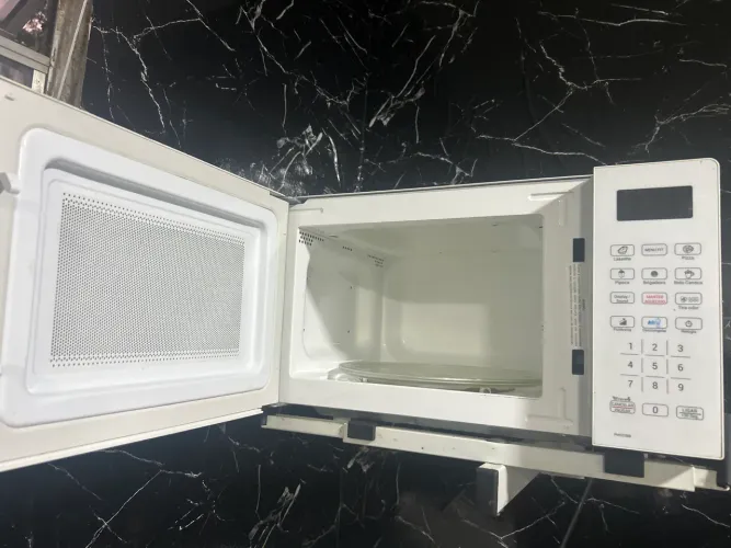 Microondas 20 litros Philco