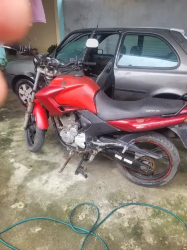 ? Yamaha Fazer 250 Vermelha - Oportunidade / Preço de Desapego!