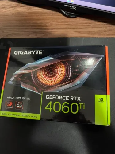 Placa de Vídeo RTX 4060 Ti WINDFORCE OC 8G Gigabyte NVIDIA GeForce, 8GB GDDR6, DLSS, Ray T