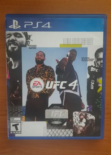 UFC 4 PS4 - MÍDIA FÍSICA - NOVO DE LOJA!