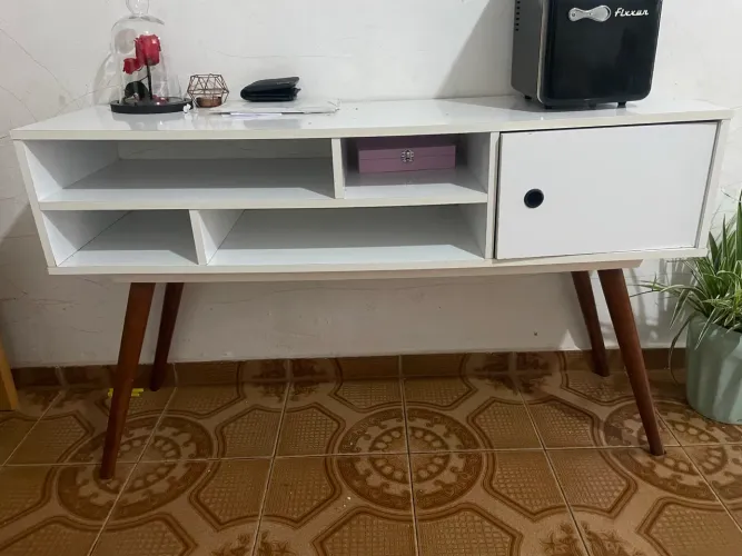 Rack branco pé palito 