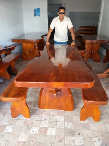 Mesa rústica de madeira jaqueira maciça