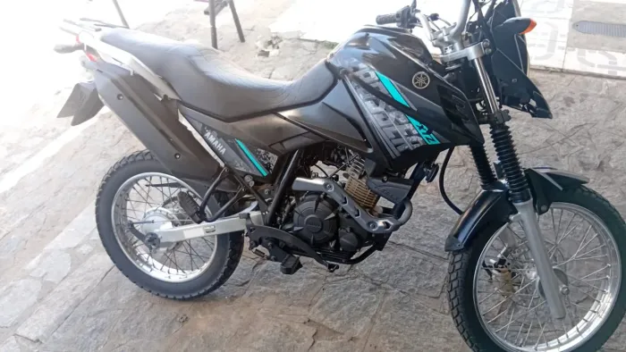 Moto yamaha crosser S