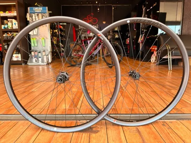 Roda MTB Syncros Silverton CF II 2027 carbon