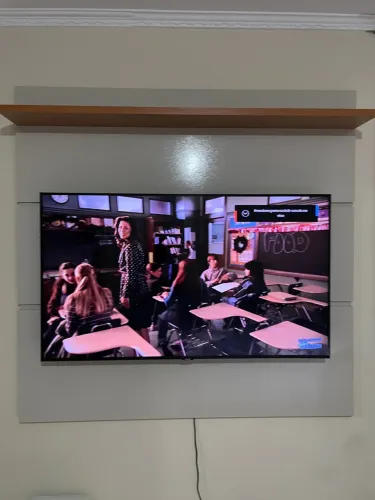 VENDO PAINEL PARA TV ATÉ 50 POLEGADAS