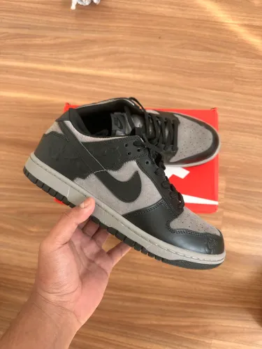 Nike Dunk Low Black Chorme 