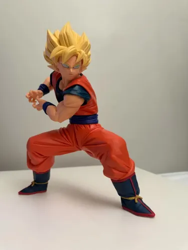 Boneco Goku Super Saiyajin Grandista - Dragon Ball Z