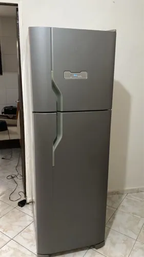 Geladeira Electrolux inox frost painel digital