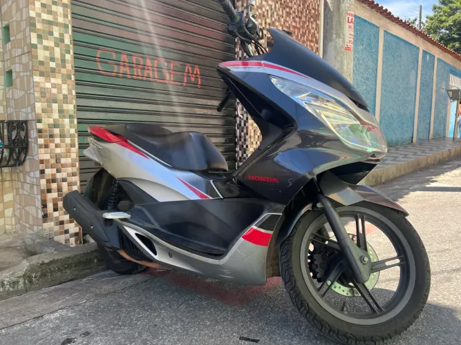 Vendo PCX Sport 2018 o primeiro que ver leva