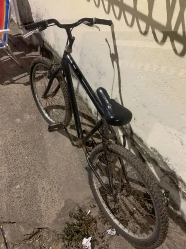 Vendo uma bicicleta aro 24