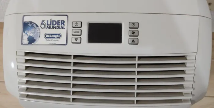 Ar Condicionado Portátil De'Longhi Pinguino PAC AN120 12000 BTUs 220V