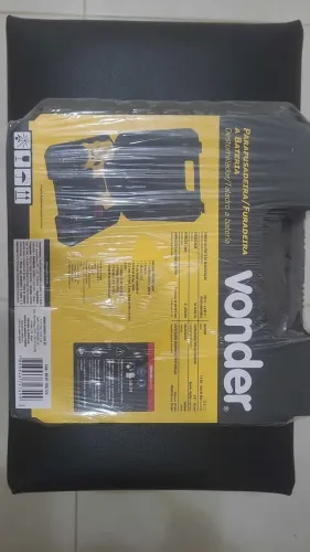Parafusadeira / Furadeira a Bateria Vonder 12V - Novo, Lacrado na Maleta