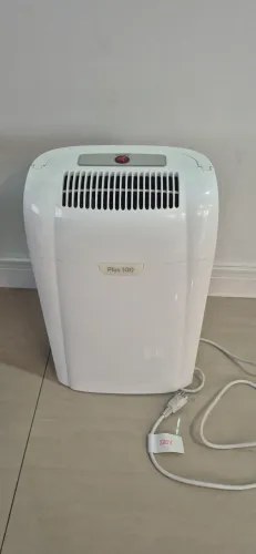 Desumidificador 100 plus Desidrat 220