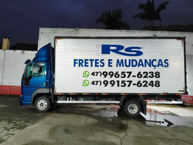Rs fretes e mudanças