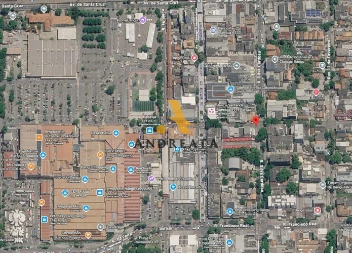 Aluguel de Loja, 85 m², por R$ 11.8 mil em Bangu.