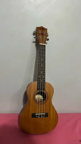 Ukulele Tenor Shelby