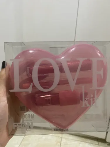 Kit Gloss e Lapis Labial Franciny Ehlke (LoveKit)