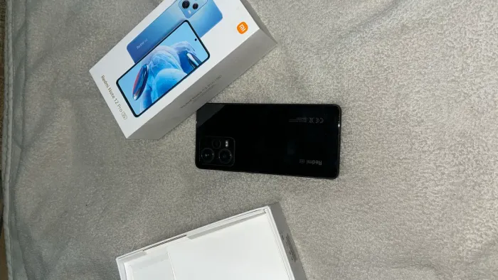 Redmi note 12 pro 5g 8gb ram 256gb rom 