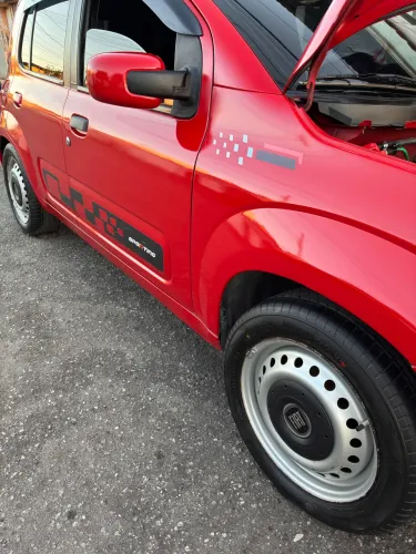Fiat Uno Vivace/rua 1.0 EVO Fire Flex 8V 5P 2012