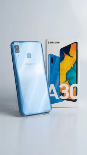 Samsung Galaxy A30 64GB Azul - Na Caixa / Com Defeito