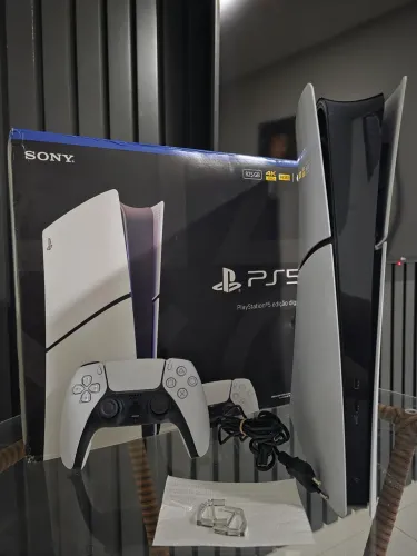 PS5 SLIM MIDIA DIGITAL