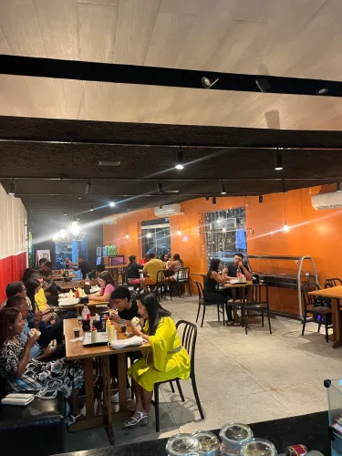 Arrendo - ou repasse de restaurante e Sandubaria - 