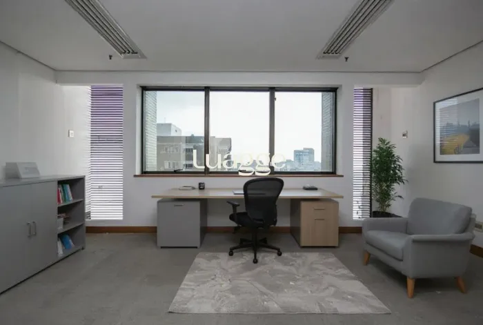 SALA COMERCIAL PARA ALUGAR NO BAIRRO MOINHOS DE VENTO