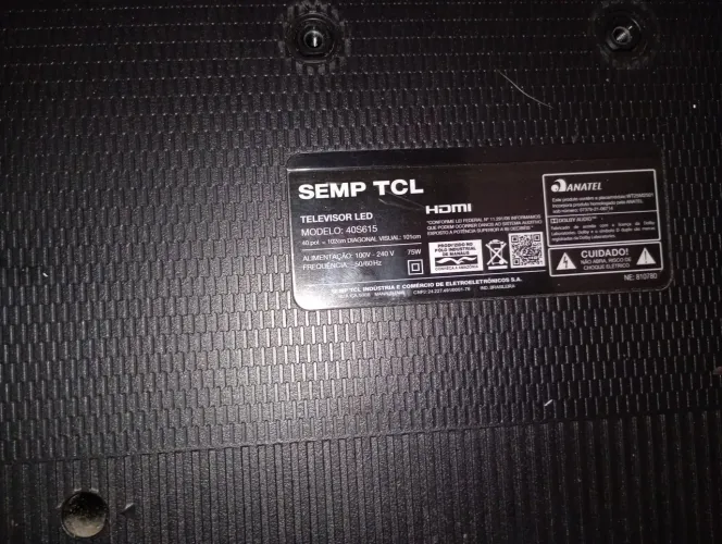 Tv para conserto ou retira peças