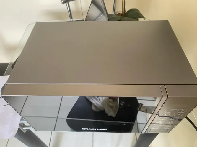 Microondas Brastemp Micro-ondas Brastemp 20L Inox Espelhado -