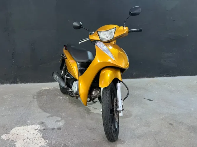 HONDA BIZ 125 KS DOURADO 2011