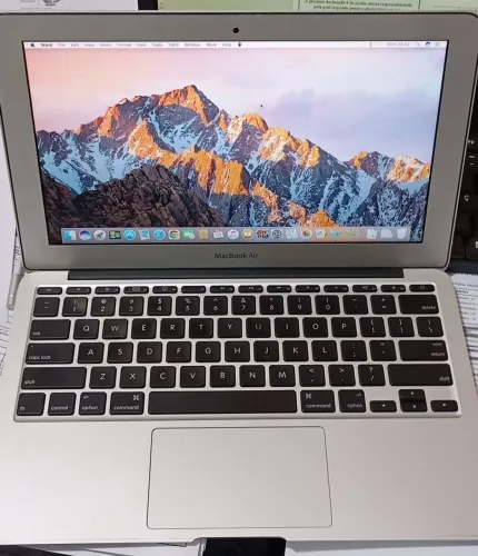 MacBook air 2010. ( Leia o anúncio)