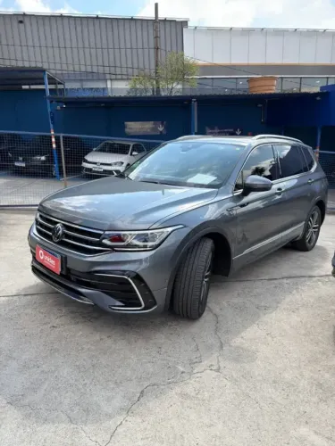 Volkswagen Tiguan Allspac R-line 300 TSI 2.0 2025