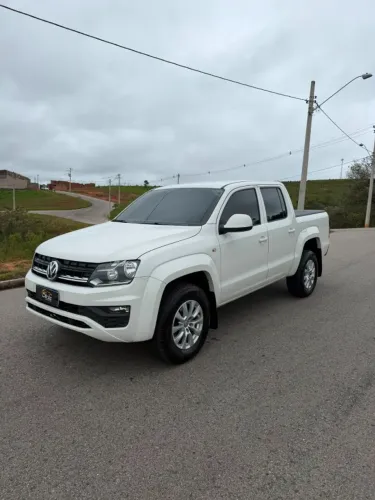 Volkswagen Amarok Comfor. CD 2.0 TDI 4X4 Dies. Aut. 2019