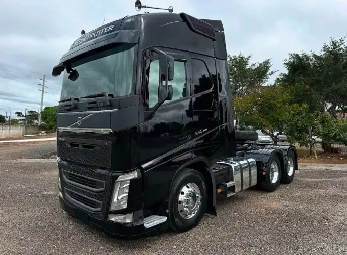 VOLVO FH 540 6X4 - PARCELO PRIMEIRO CAMINHHÃO