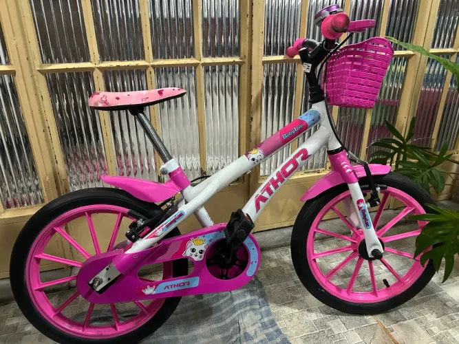 Bicicleta Aro 16 infantil com rodinhas - menina
