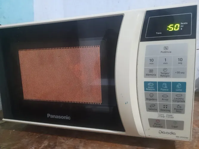 Micro-ondas panasonic funcionando perfeitamente