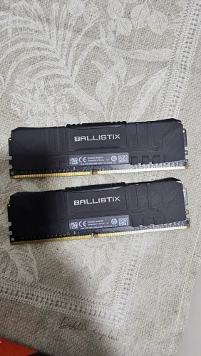 Memória Crucial Ballistix 16gb(2x8) CL16 2666MHz