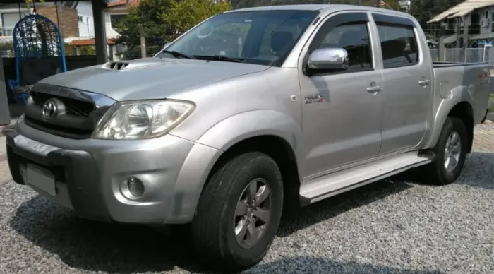 Toyota Hilux CD SRV D4-d 4X4 3.0 TDI Dies 2011